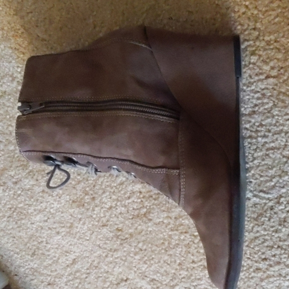 Soft Brazilian Brown Lace Up Wedge Heel Boots Size 7 - Picture 11 of 16